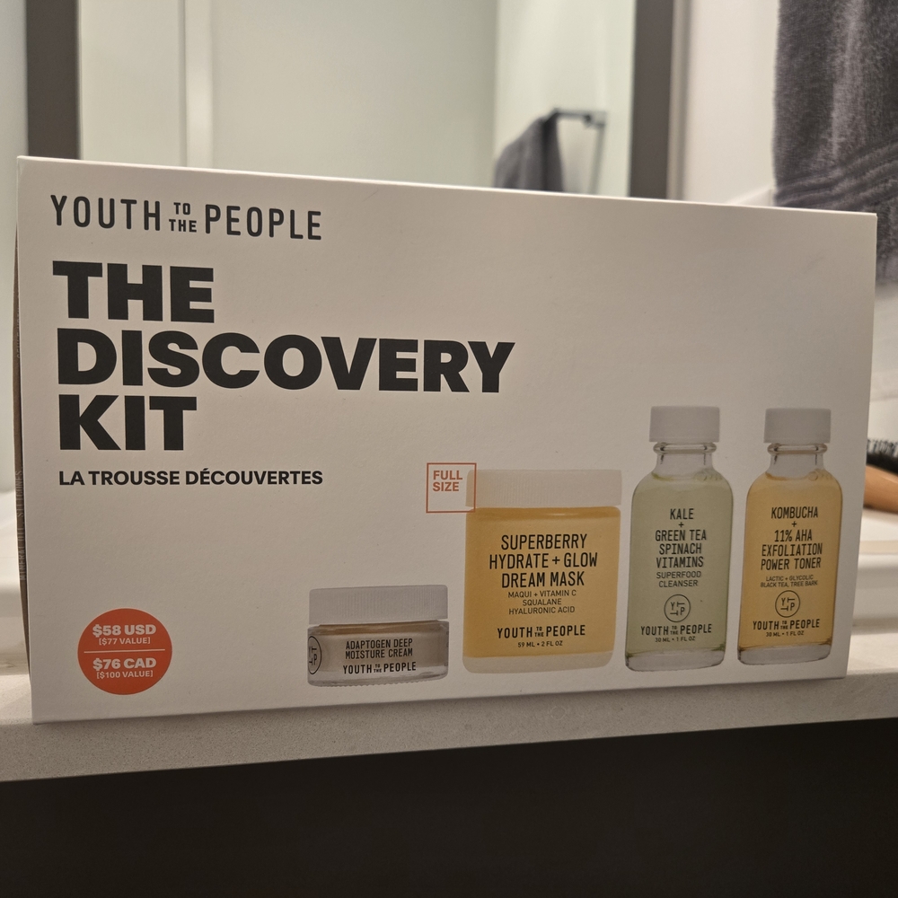 Youth to the People Discovery Kit - White and Yellow